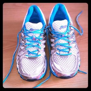 ASICS Gel Kayano- super cushy, worn once.